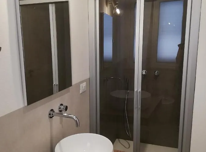 度假居 Chiaralice